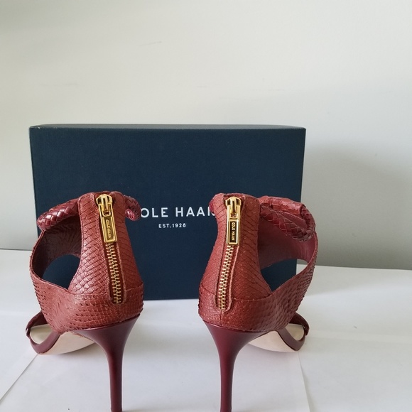 Cole Haan License Plate Lise Sandal (8.5) - Picture 4 of 5